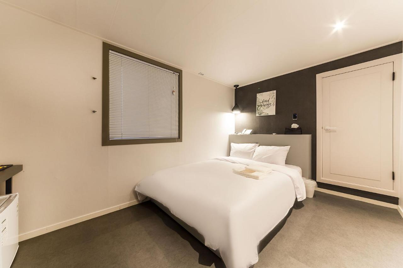 Hotel Yam Sinheung Station ซองนัม ภายนอก รูปภาพ